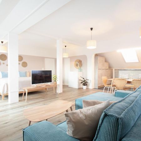 Loewe Apartment Blau Нойхаузен-ам-Райнфалль Экстерьер фото