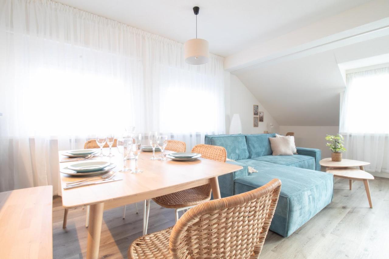 Loewe Apartment Blau Нойхаузен-ам-Райнфалль Экстерьер фото